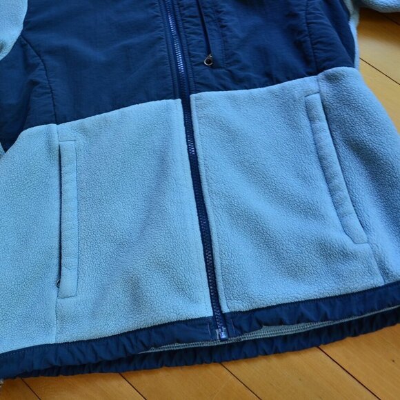 North Face Women’s Fleece Jacket Navy/Light Blue Colors Size M - Picture 3 of 12